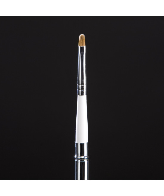 1038  pincel retráctil para labios, marta kolinsky