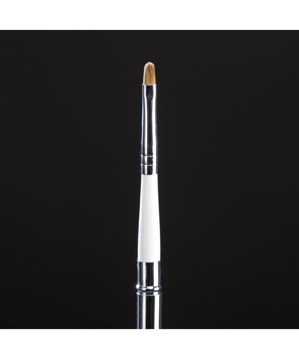 1038  pincel retráctil para labios, marta kolinsky