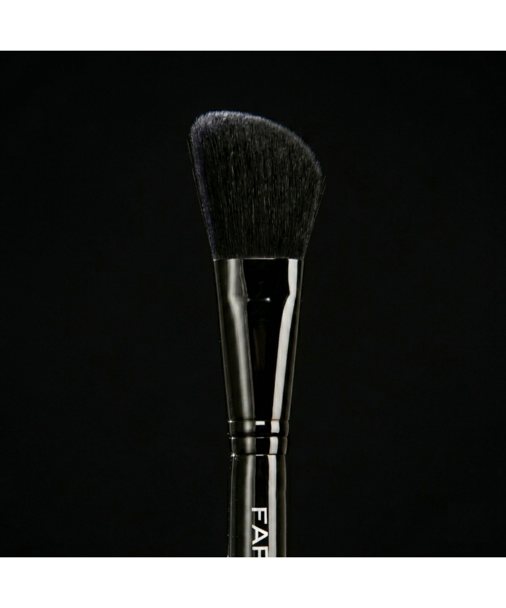210 – Brocha Oblicua de Colorete